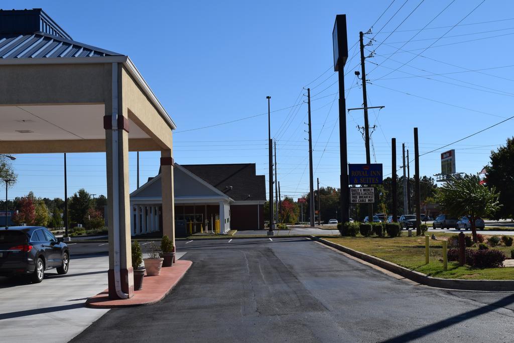 Royal Inn & Suites Douglasville Exterior foto
